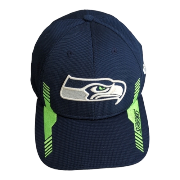 Seattle Seahawks New Era 2021 NFL Sideline 39 Thirty Flex Hat Fitted - Picture 1 of 11